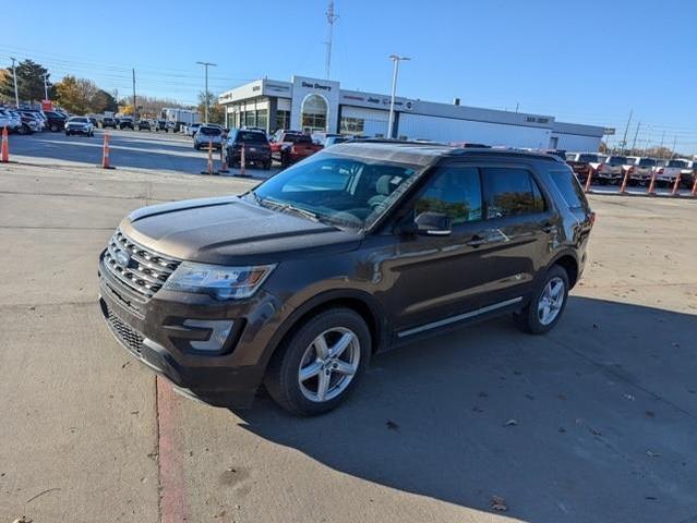 2016 ford explorer xlt