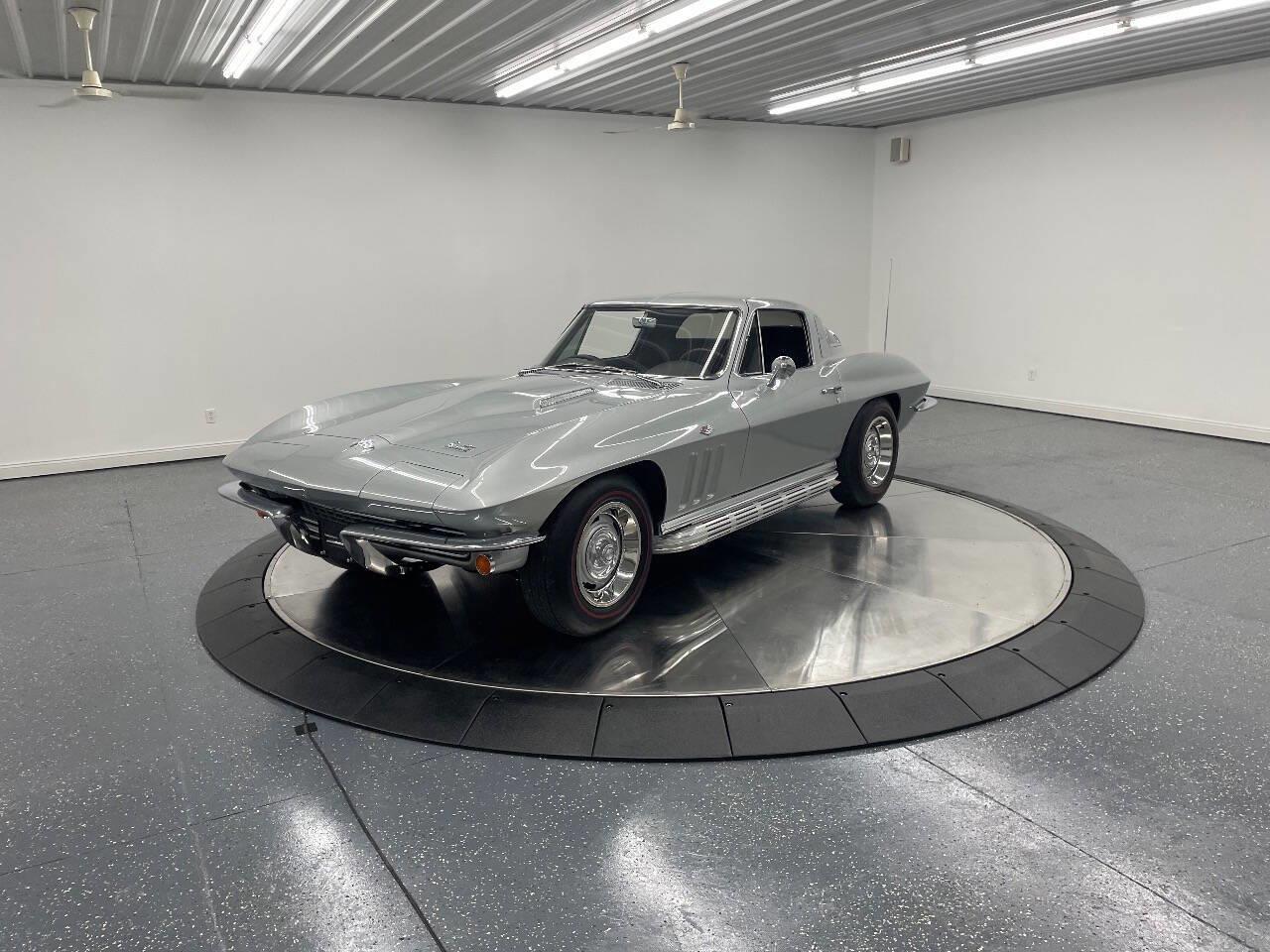 1965 chevrolet corvette