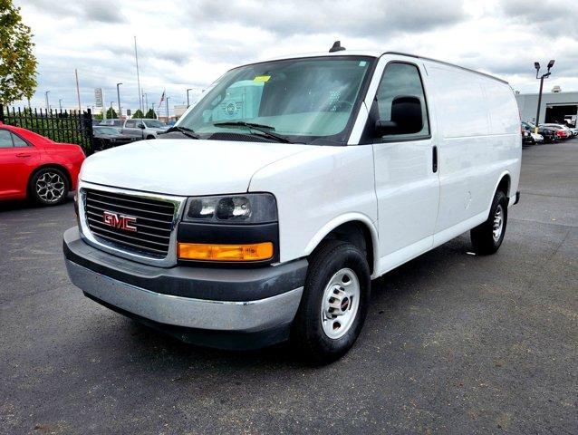 2022 gmc savana 2500 work van