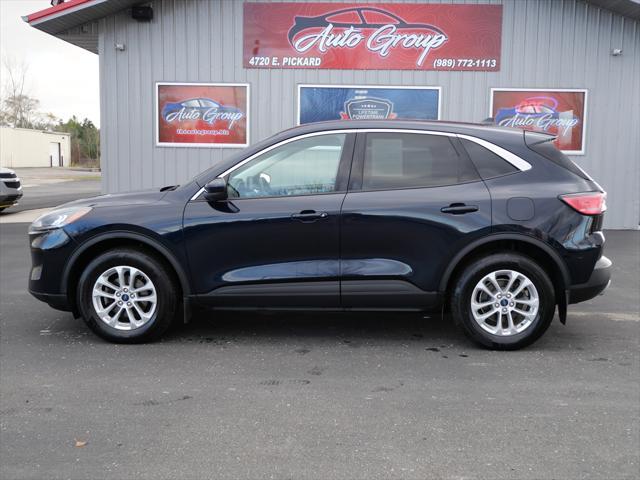 2021 ford escape se