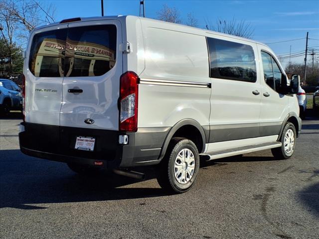 2023 ford transit-150 base