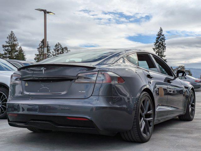 2022 tesla model s plaid