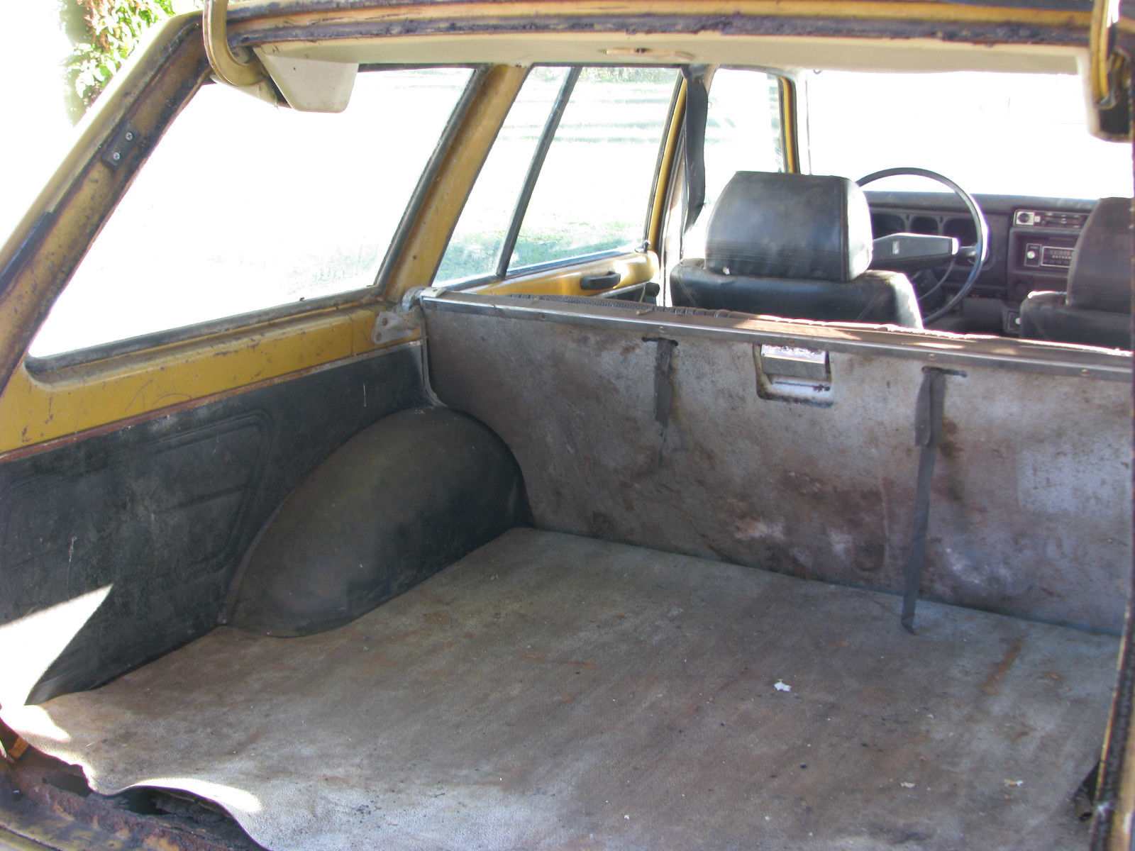 1971 datsun 510 wagon