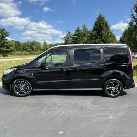 2018 ford transit connect titanium w/rear liftgate
