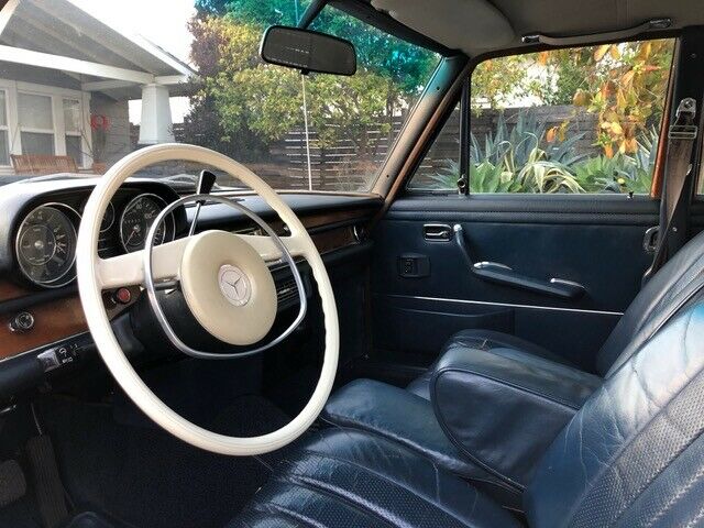1969 mercedes-benz 280se - classy beauty!