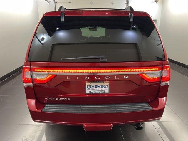 2017 lincoln navigator select