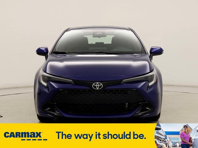 2023 toyota corolla hatchback se