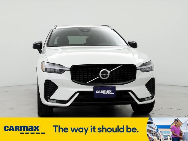 2023 volvo xc60 b5 ultimate dark theme