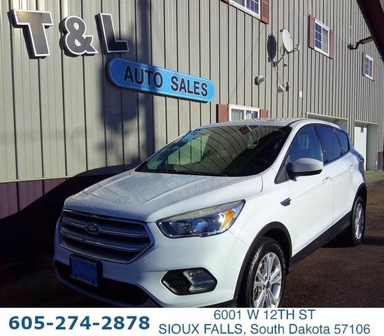 2019 ford escape se