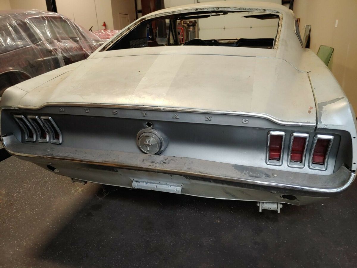 1967 mustang fastback s code 390, 4 speed, roller project car