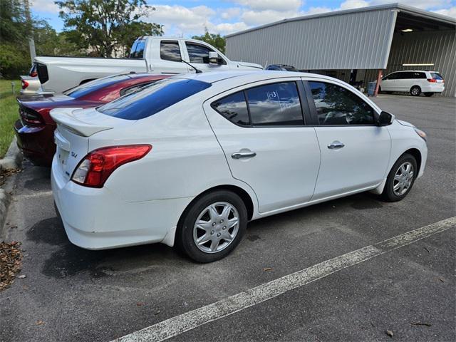2015 nissan versa 1.6 sv