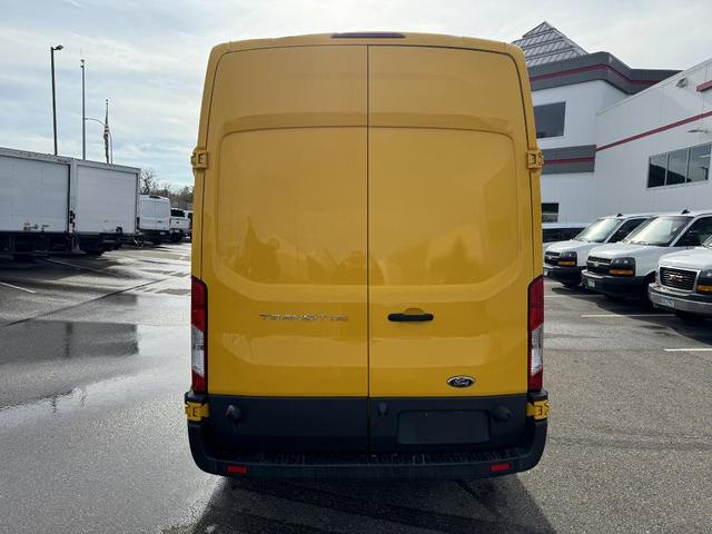 2017 ford transit-250 base