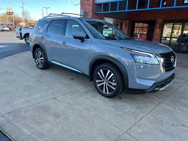 2024 nissan pathfinder platinum