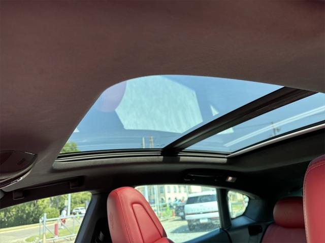 2019 maserati levante gransport