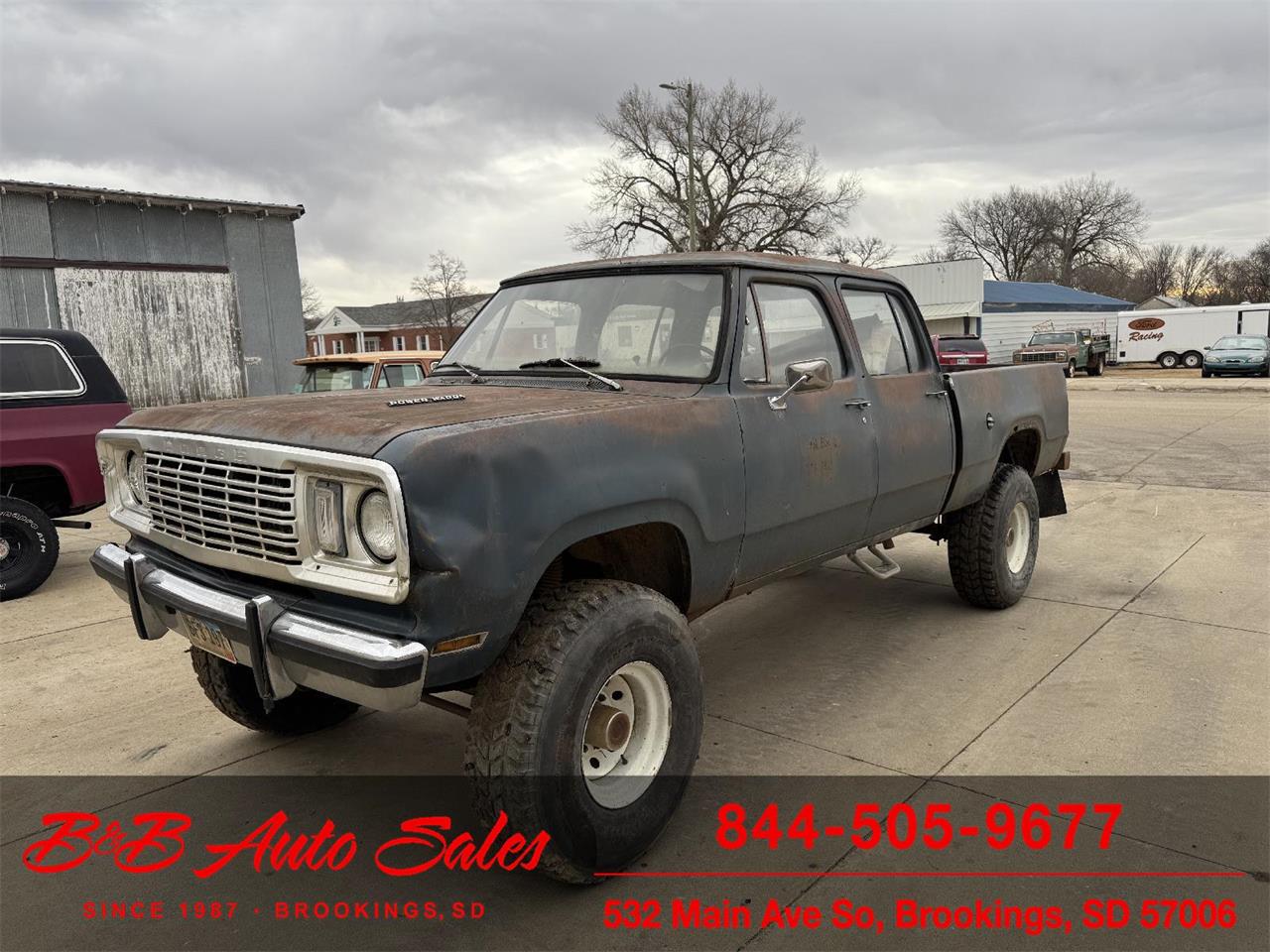 1976 dodge w200