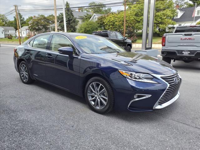 2018 lexus es 300h base