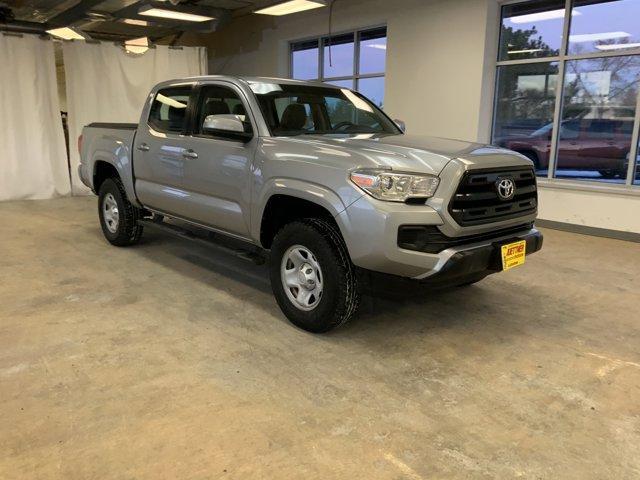 2017 toyota tacoma sr