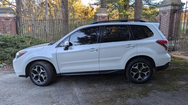 2014 subaru forester 2.0xt premium