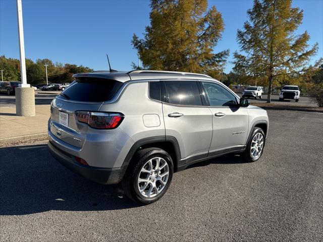 2023 jeep compass latitude lux