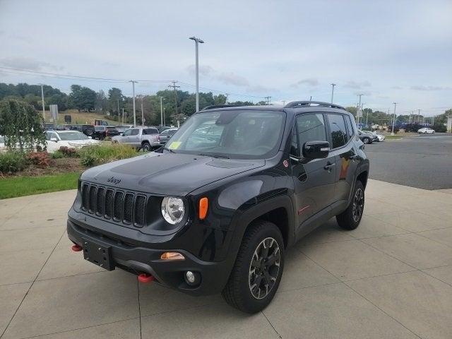 2023 jeep renegade trailhawk