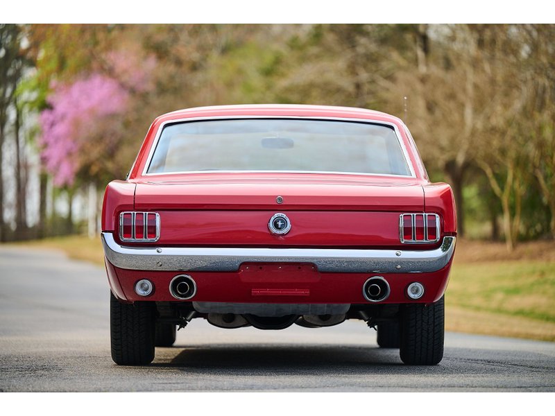 1965 ford mustang