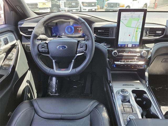 2024 ford explorer st