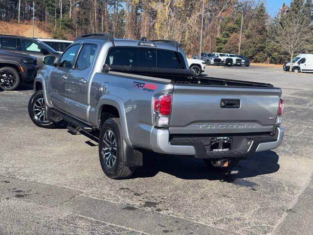 2022 toyota tacoma trd sport