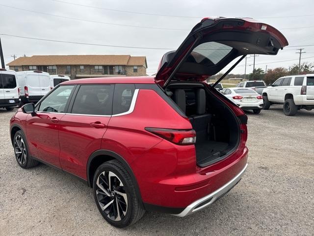 2024 mitsubishi outlander se