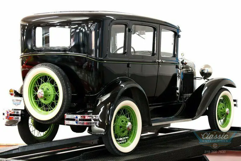 1930 ford model a sedan black