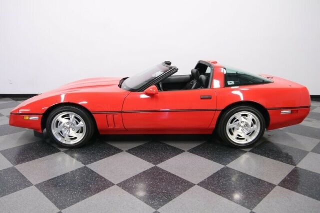 8,622 actual miles one owner clean history first year zr-1 collectors piece