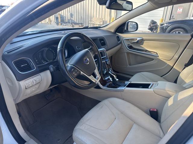 2015 volvo s60 t5 platinum