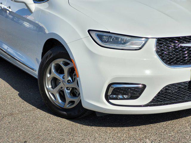 2022 chrysler pacifica limited