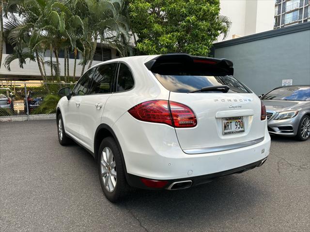 2012 porsche cayenne base
