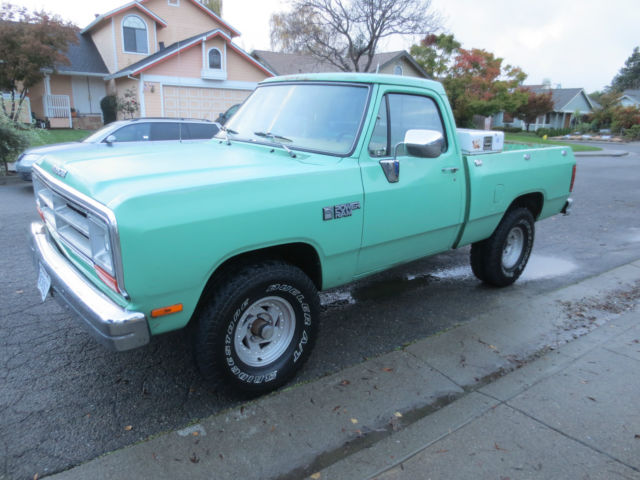 89 1989 dodge w150 4x4 previous forest service truck
