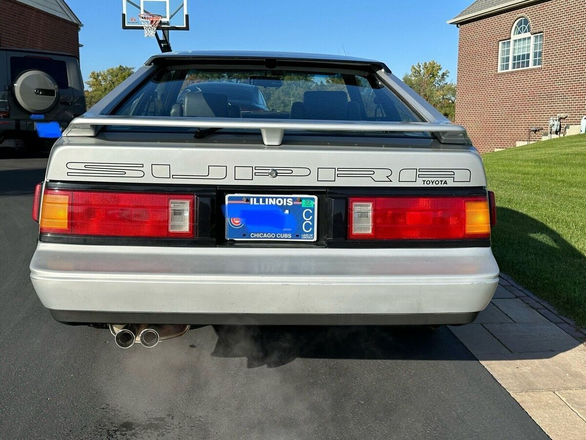1985 toyota celica hatchback grey rwd automatic