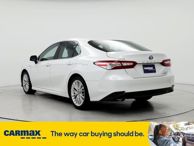 2018 toyota camry hybrid xle