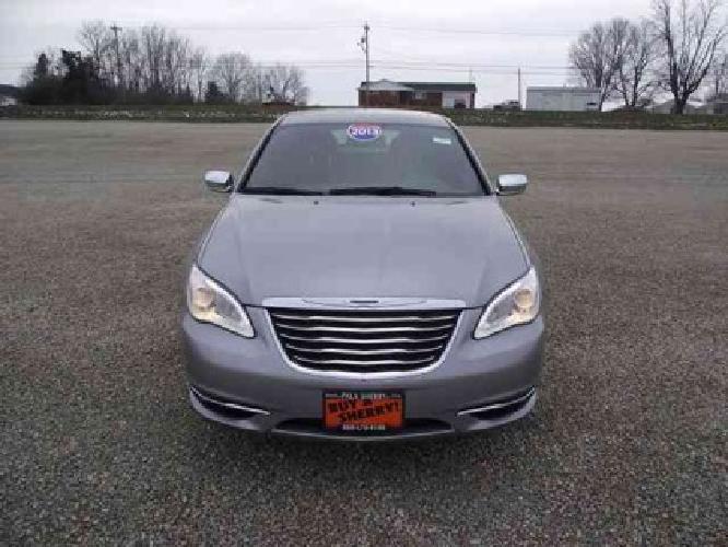 2013 chrysler 200 limited in piqua, oh
