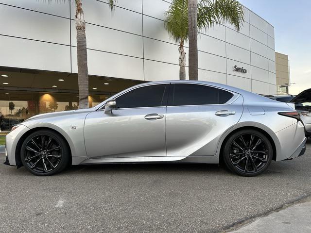 2021 lexus is 350 base