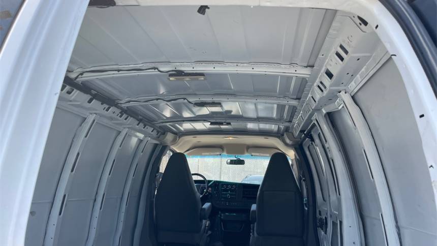 2021 chevrolet express 2500