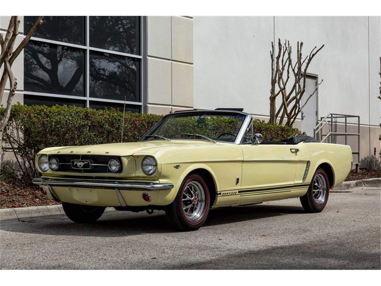 1965 ford mustang