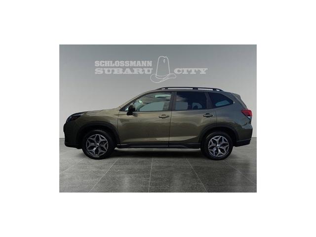2022 subaru forester premium