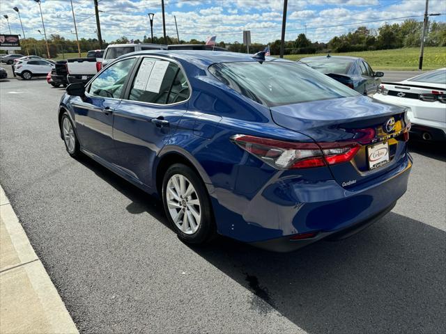 2024 toyota camry le