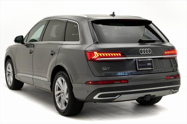 2024 audi q7 45 premium plus
