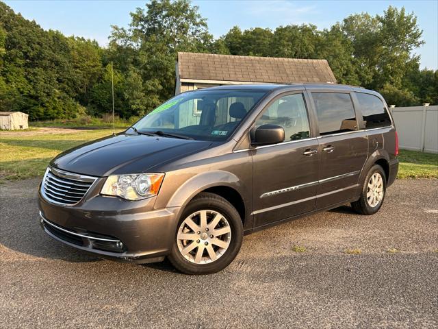 2015 chrysler town & country touring
