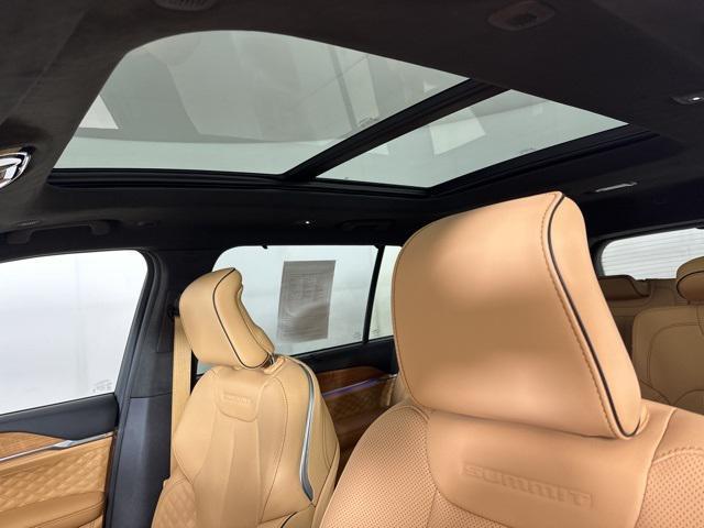2024 jeep grand cherokee l summit reserve