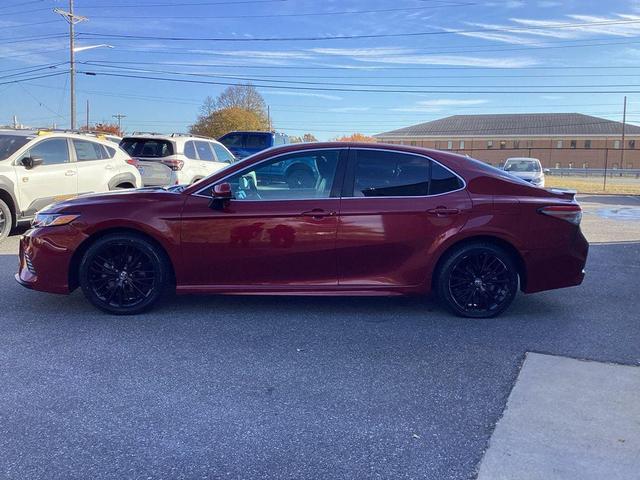2018 toyota camry se