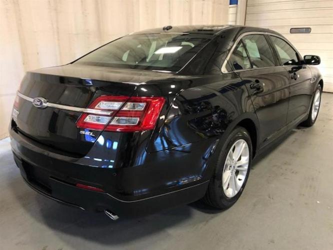 2015 ford taurus sel sel 4dr sedan for sale in westbrook, maine