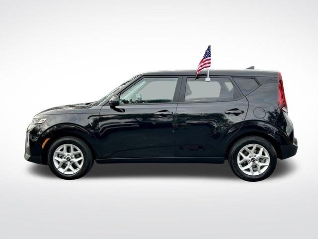 2021 kia soul s