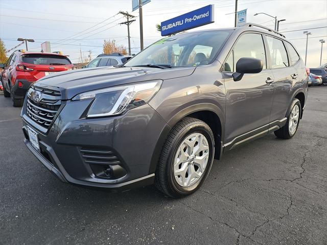 2022 subaru forester base