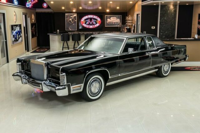 lincoln time capsule! 33k actual miles, # matching drivetrain, 460 v8, automatic